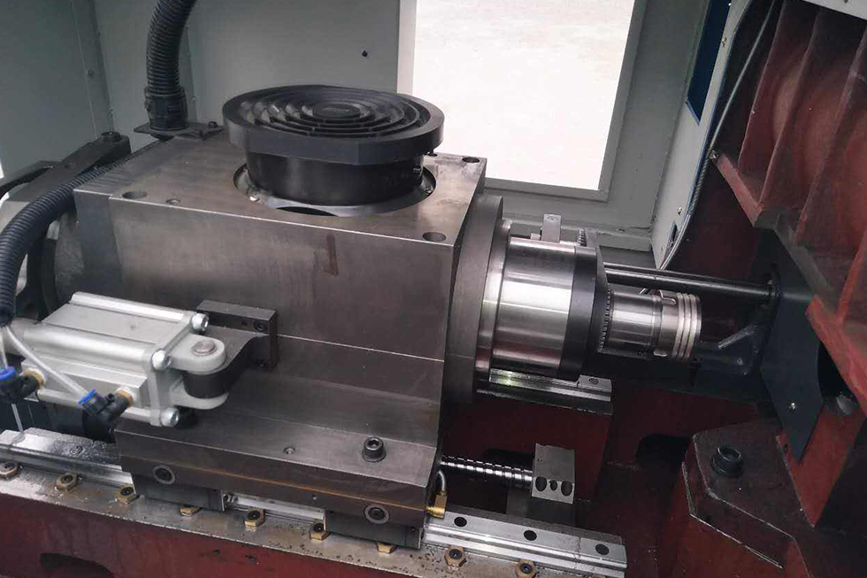 數(shù)控走心機(jī)具有車(chē)銑復(fù)合功能